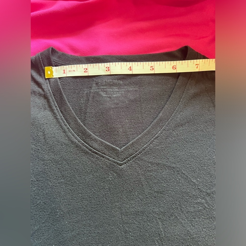 #287 Under-armor shirt - Picture 3 of 7